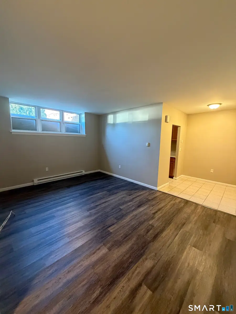 24 Merrill Street #D1, Hartford, CT 06106 - #2