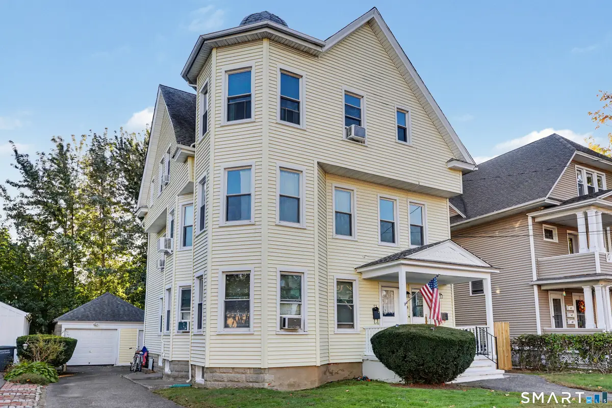 73-75 Fairlawn Avenue, Bridgeport, CT 06605 - #1