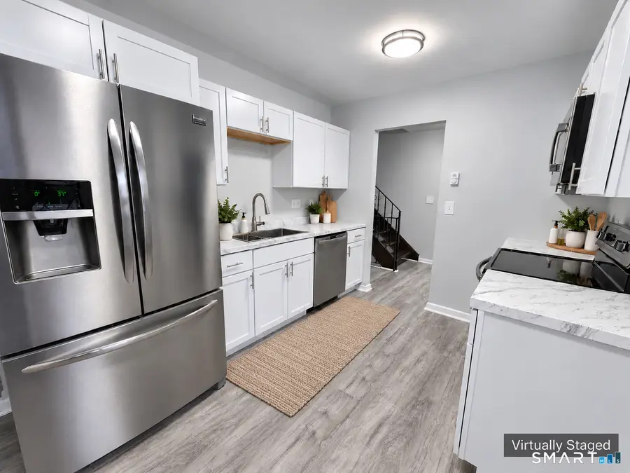 45 Columbus Place #17, Stamford, CT 06907 - #3