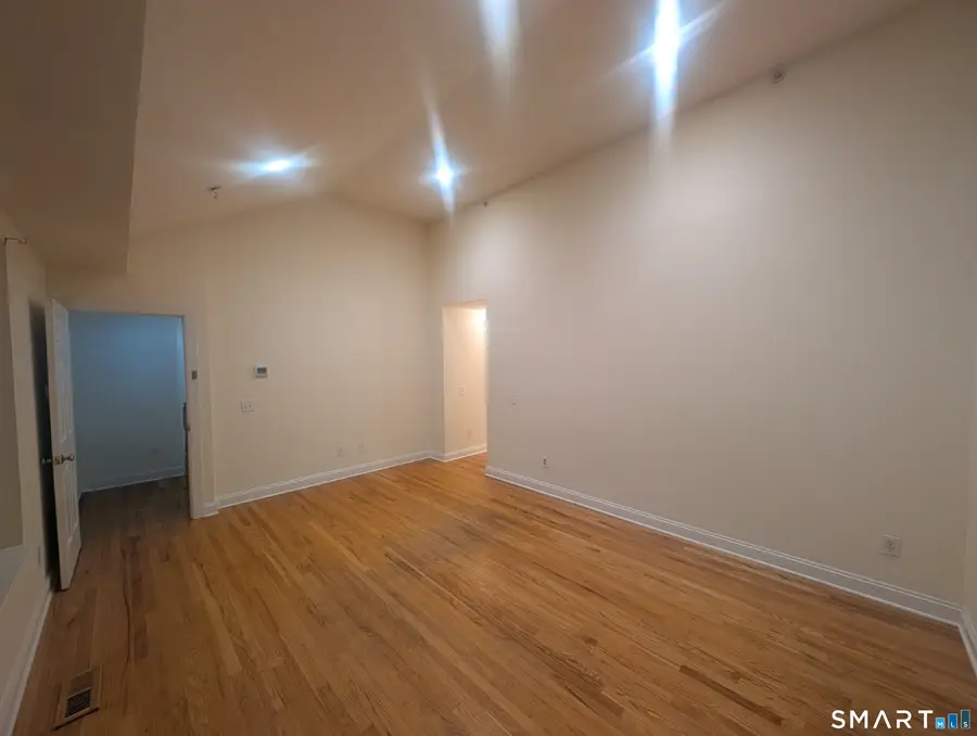 205 Hope Street #4, Stamford, CT 06906 - #3