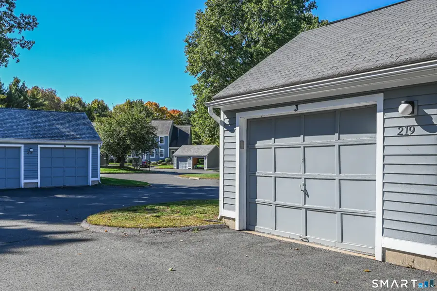 215 Oakland Street #C, Manchester, CT 06042 - #3