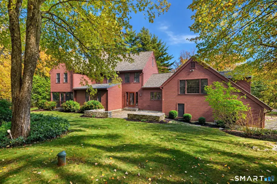 28 Maplecrest Drive, Danbury, CT 06811 - #2