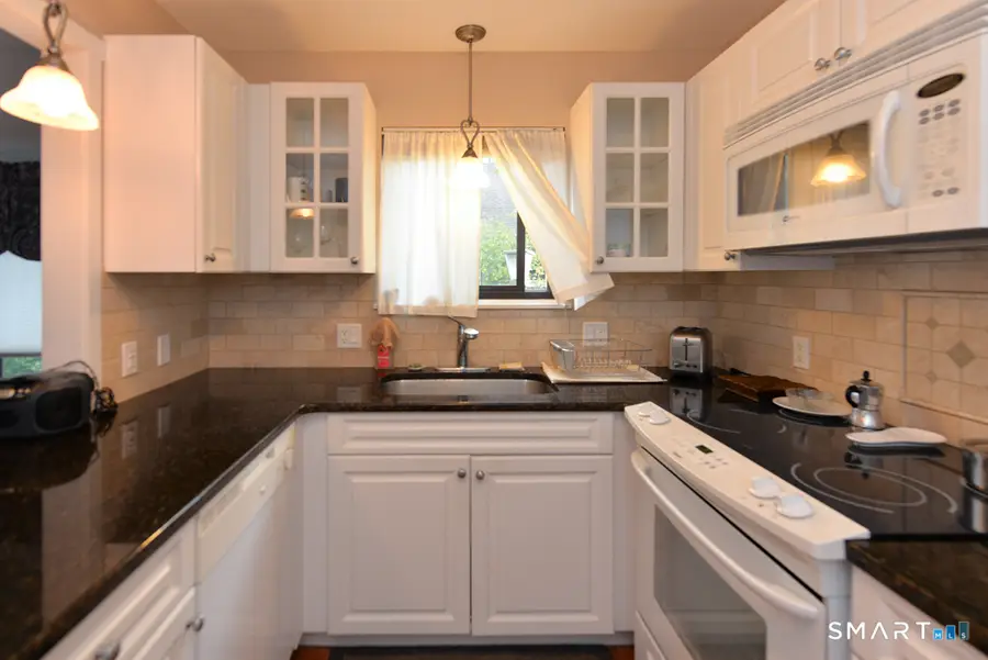 533 Heritage Village #B, Southbury, CT 06488 - #3