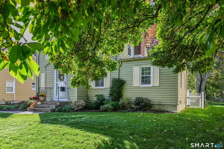 127 Edgemere Avenue, West Hartford, CT 06110 - #2