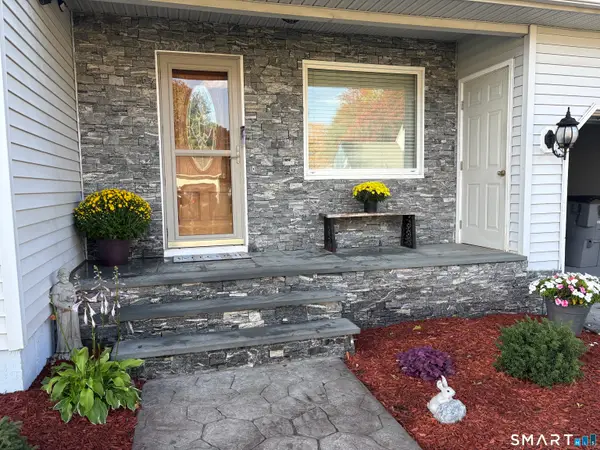 14 Eleanor Road, Enfield, CT 06082