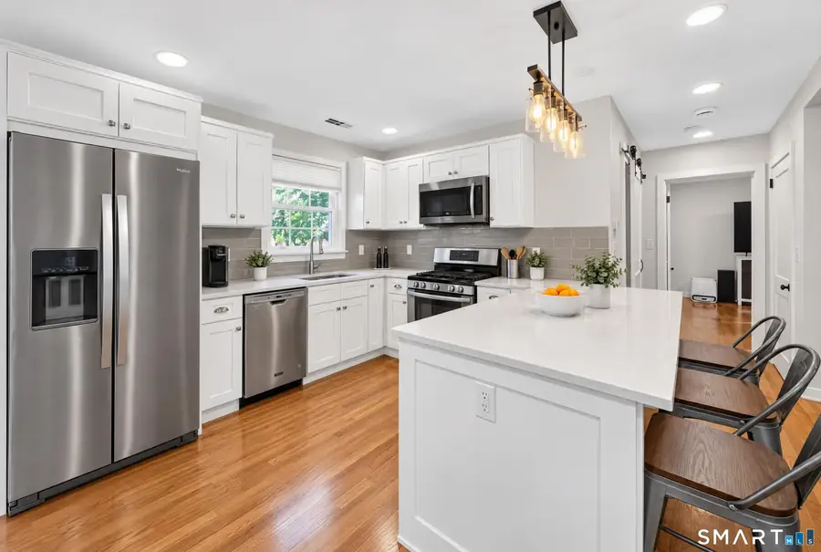 18 Maple Street, Trumbull, CT 06611 - #3