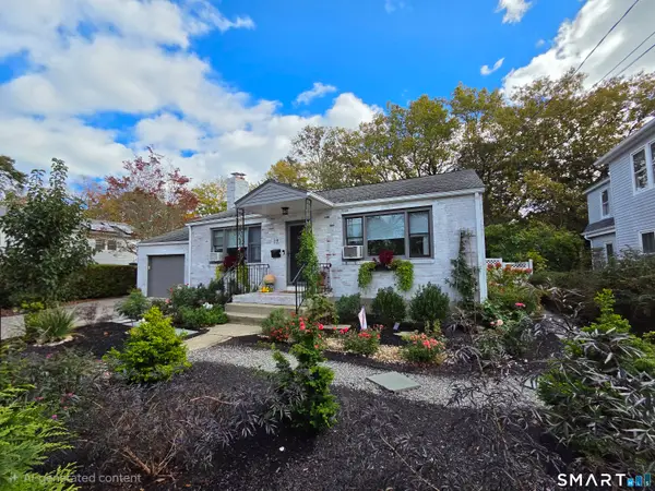 12 Mansfield Road, New London, CT 06320