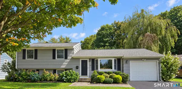 75 Sugar Plum Lane, Fairfield, CT 06824