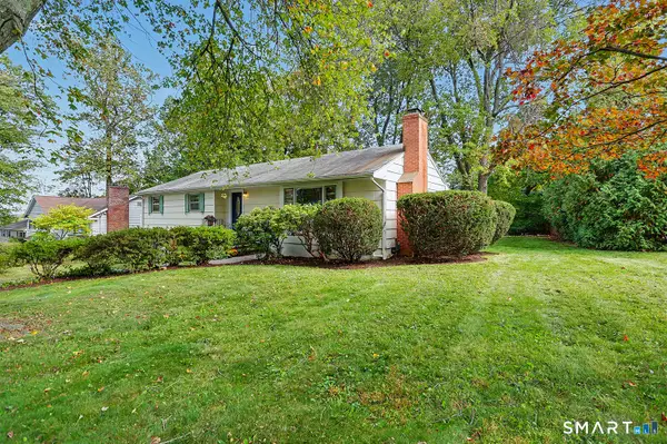 15 Greenleigh Road, Fairfield, CT 06825
