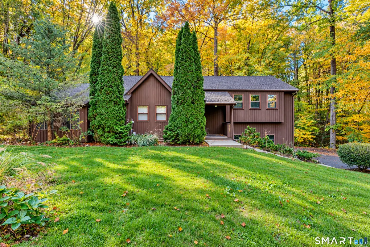 726 Neipsic Road, Glastonbury, CT 06033 - #1