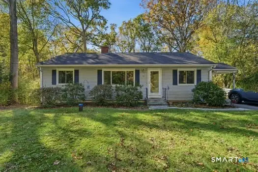 24 Terry Road, Ledyard, CT 06335