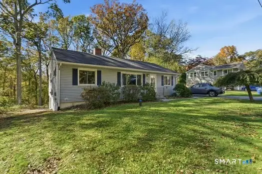 24 Terry Road, Gales Ferry, CT 06335 - #2