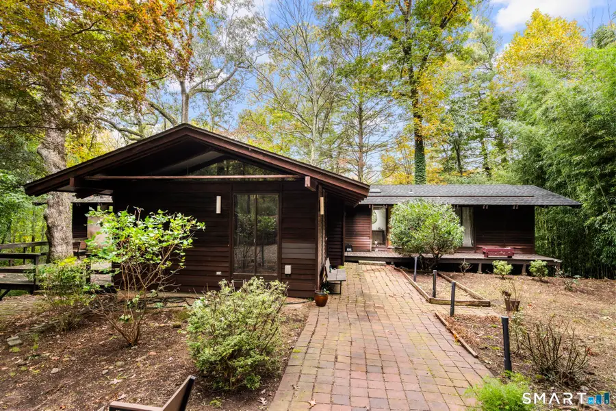 105 Spruce Bank Road, Hamden, CT 06518 - #2