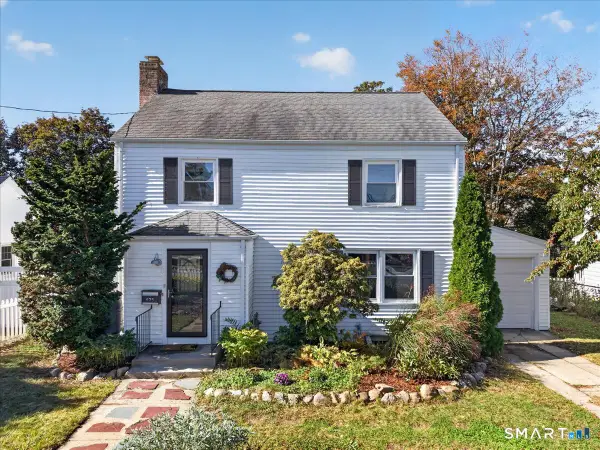 625 Ocean Avenue, New London, CT 06320
