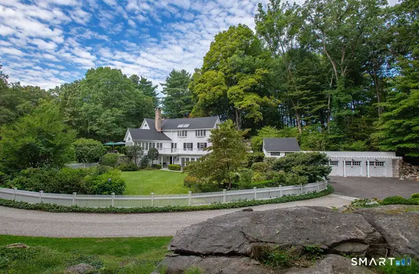13 Lakeside Drive, Stamford, CT 06903