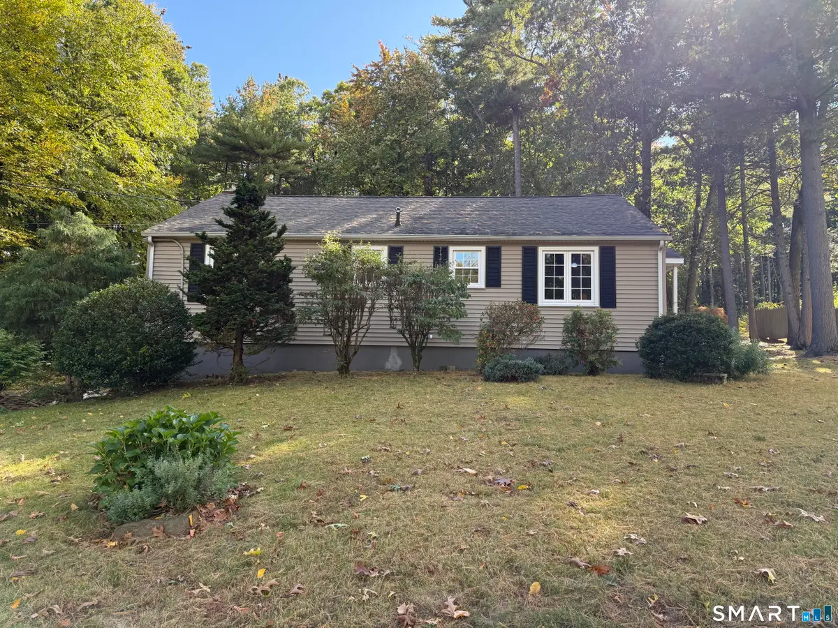 7 Gordon Street, Simsbury, CT 06070 - #1