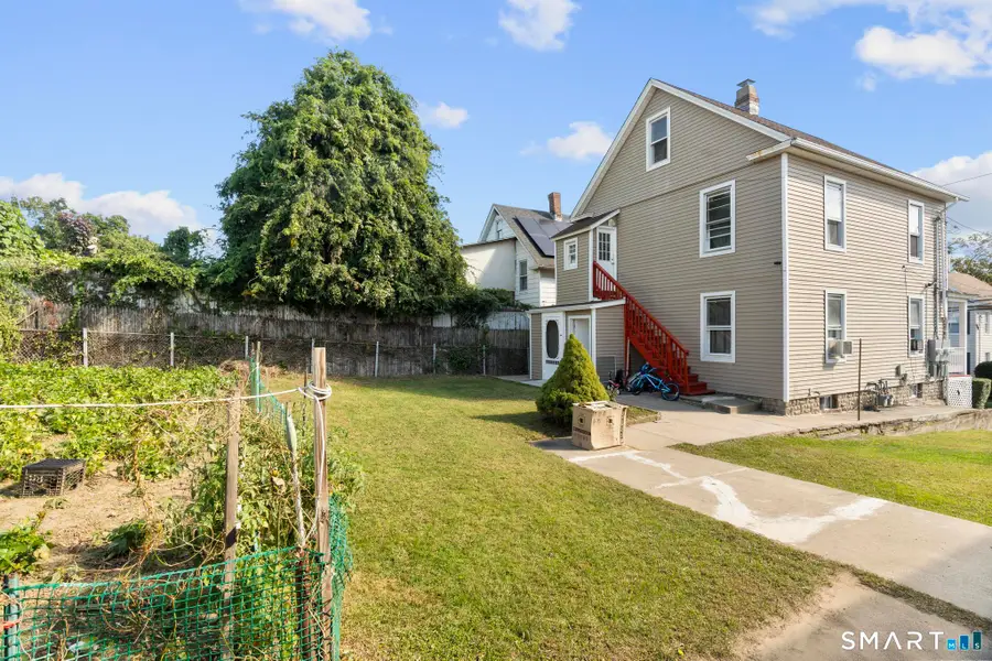 136 Jackson Avenue, Stratford, CT 06615 - #2