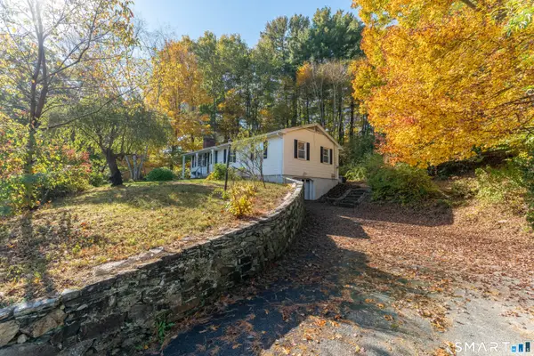 82 Little Pond Road, Woodstock, CT 06281