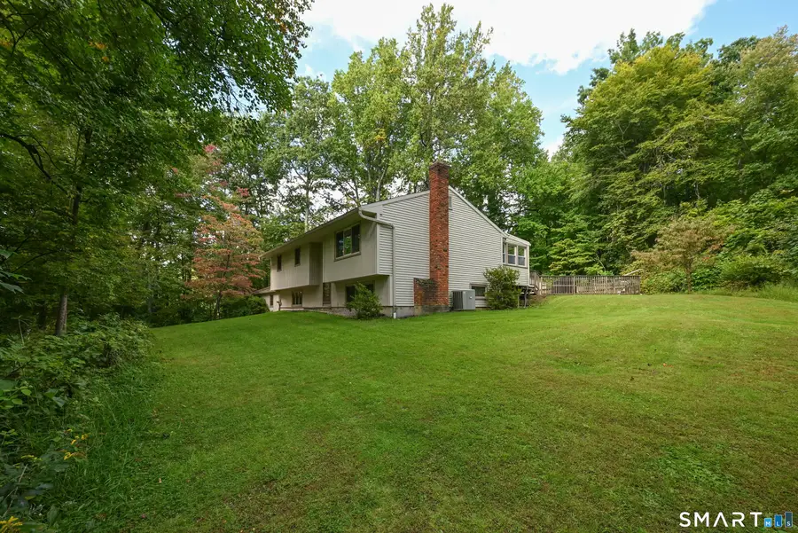 19 Willow Run, Brookfield, CT 06804 - #3