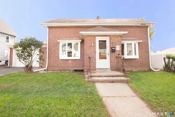 65 Arlington Street, Bridgeport, CT 06606