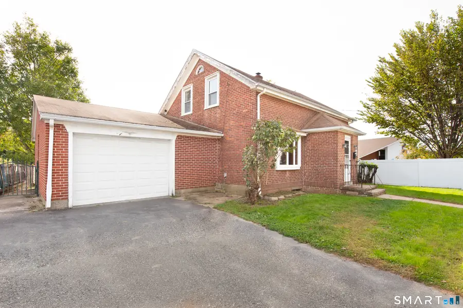 65 Arlington Street, Bridgeport, CT 06606 - #2