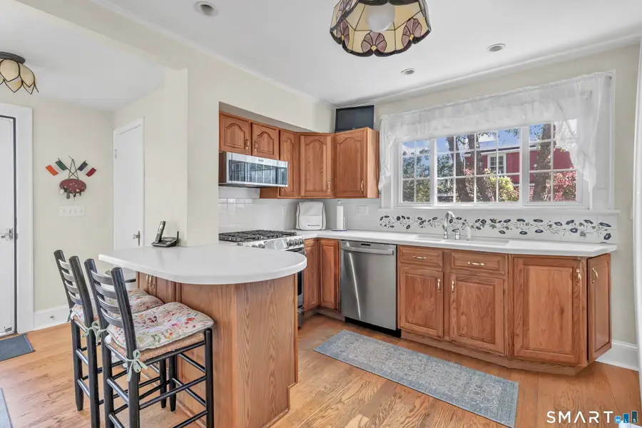 478 Woodlawn Avenue, Stratford, CT 06614 - #3