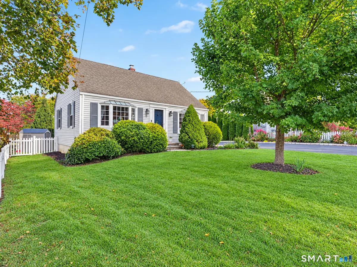 19 Ambler Drive, Norwalk, CT 06851 - #1