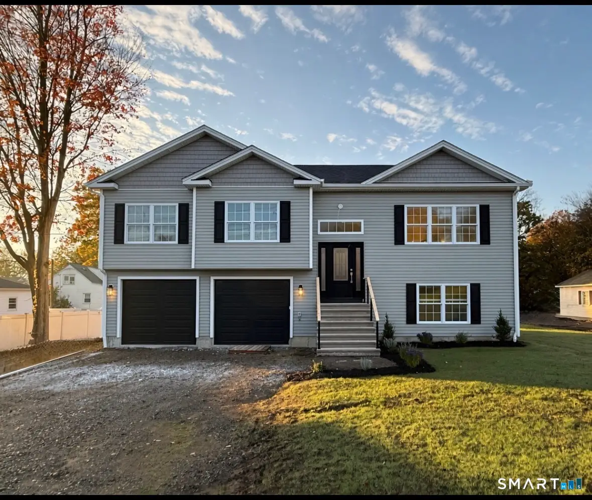 381 Como Avenue, Waterbury, CT 06708 - #1