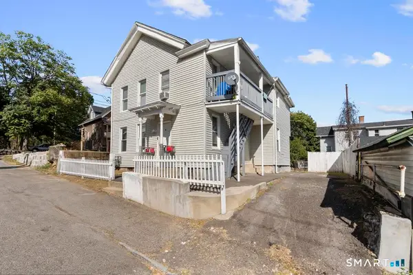 62 North Leonard Street, Waterbury, CT 06708