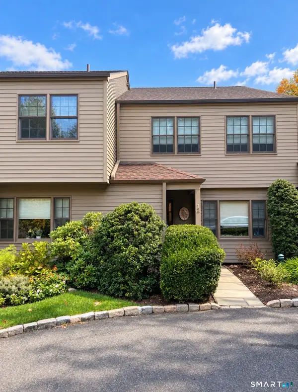 12 Lambert Common #12, Wilton, CT 06897
