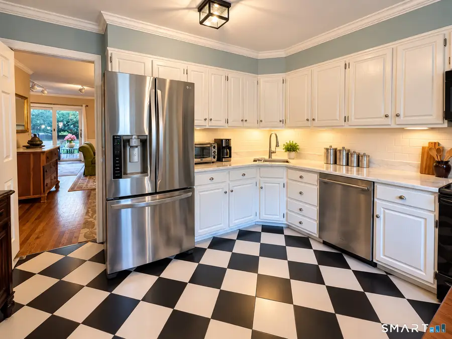 12 Lambert Common #12, Wilton, CT 06897 - #3