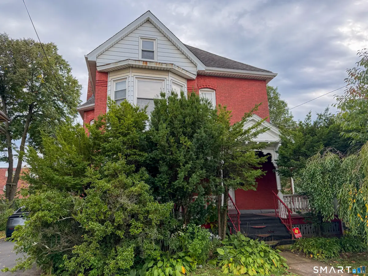 21 Annawan Street, Hartford, CT 06114 - #1