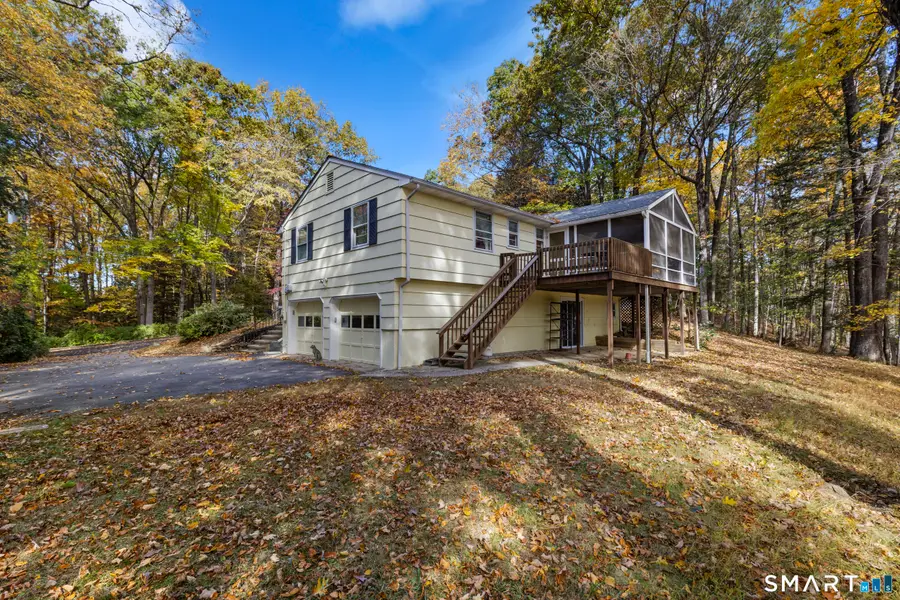 7 Carriage Lane, Danbury, CT 06810 - #3