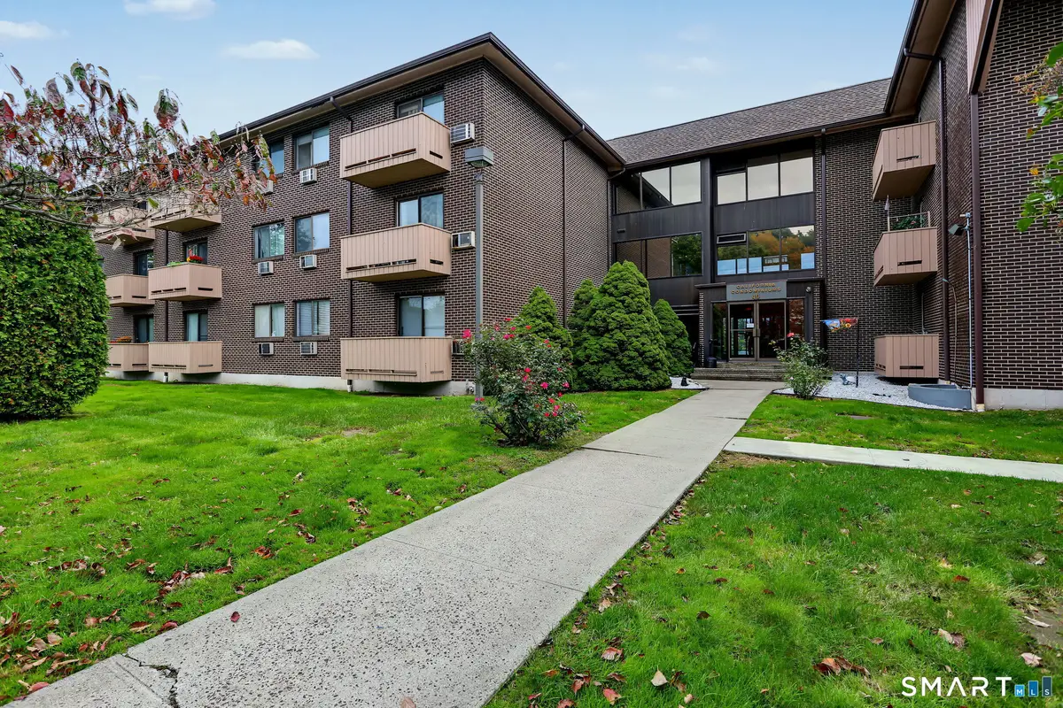 40 California Street #C11, Stratford, CT 06615 - #1