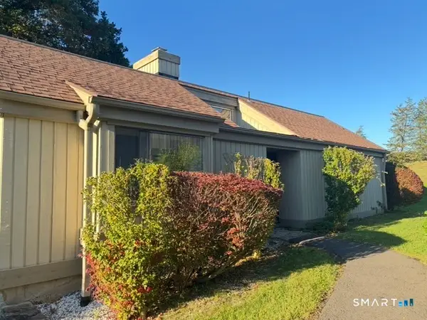 219 Heritage Village #B, Southbury, CT 06488