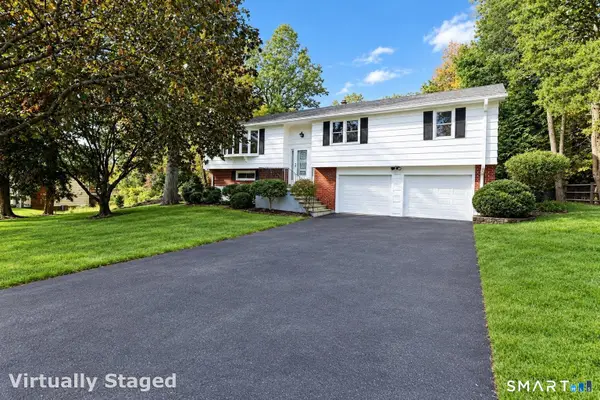 11 Rosellen Drive, Trumbull, CT 06611