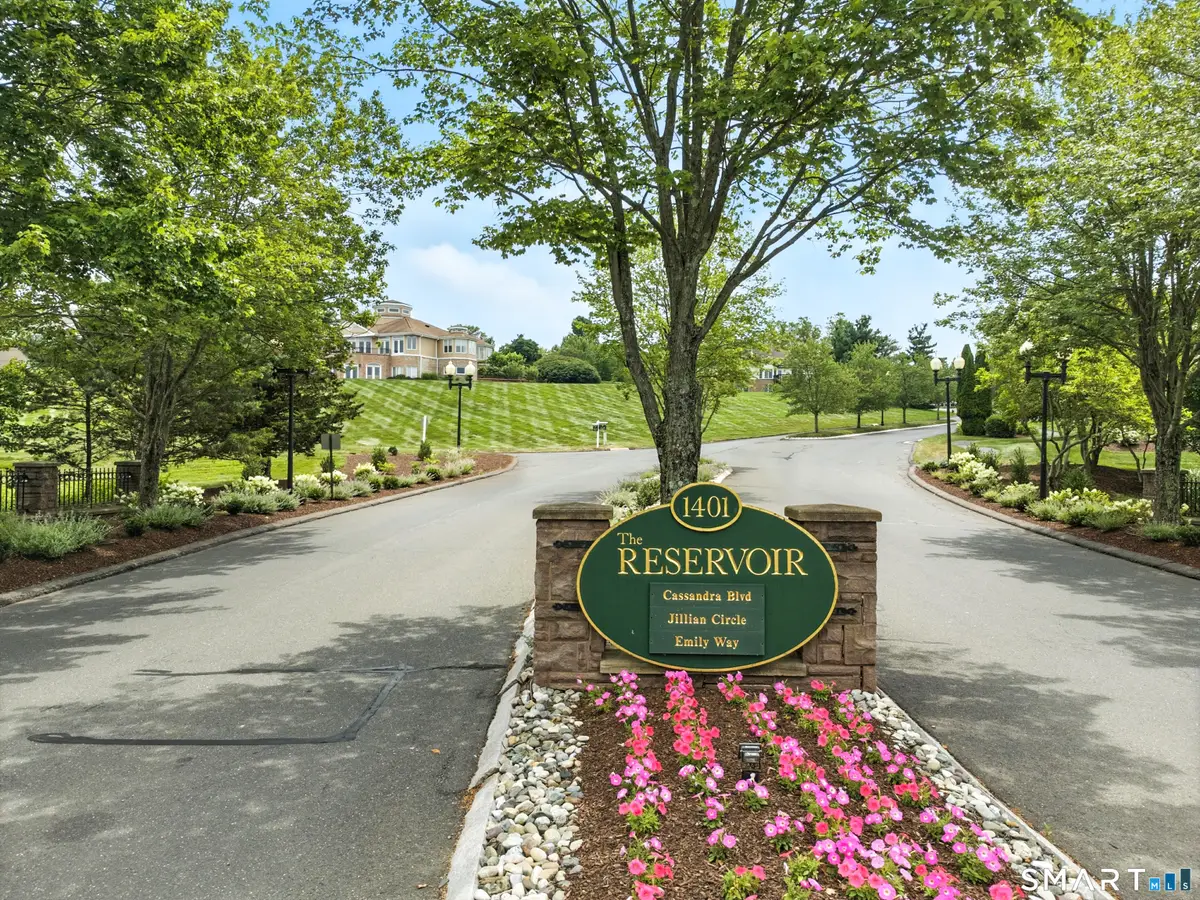 60 Cassandra Boulevard #203, West Hartford, CT 06107 - #1