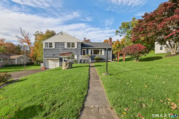4 North Pleasant Rise, Brookfield, CT 06804