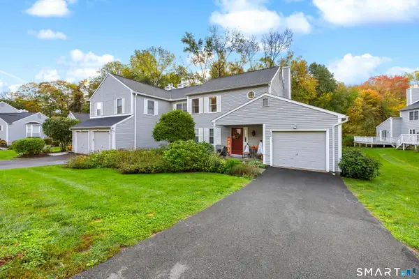 72 Quarry Village Road #72, Cheshire, CT 06410