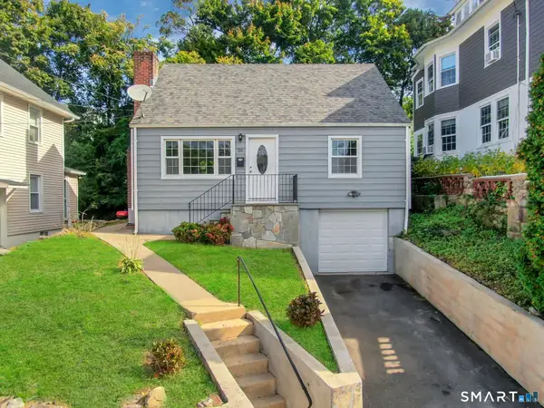20 Lincoln Avenue, Norwalk, CT 06854