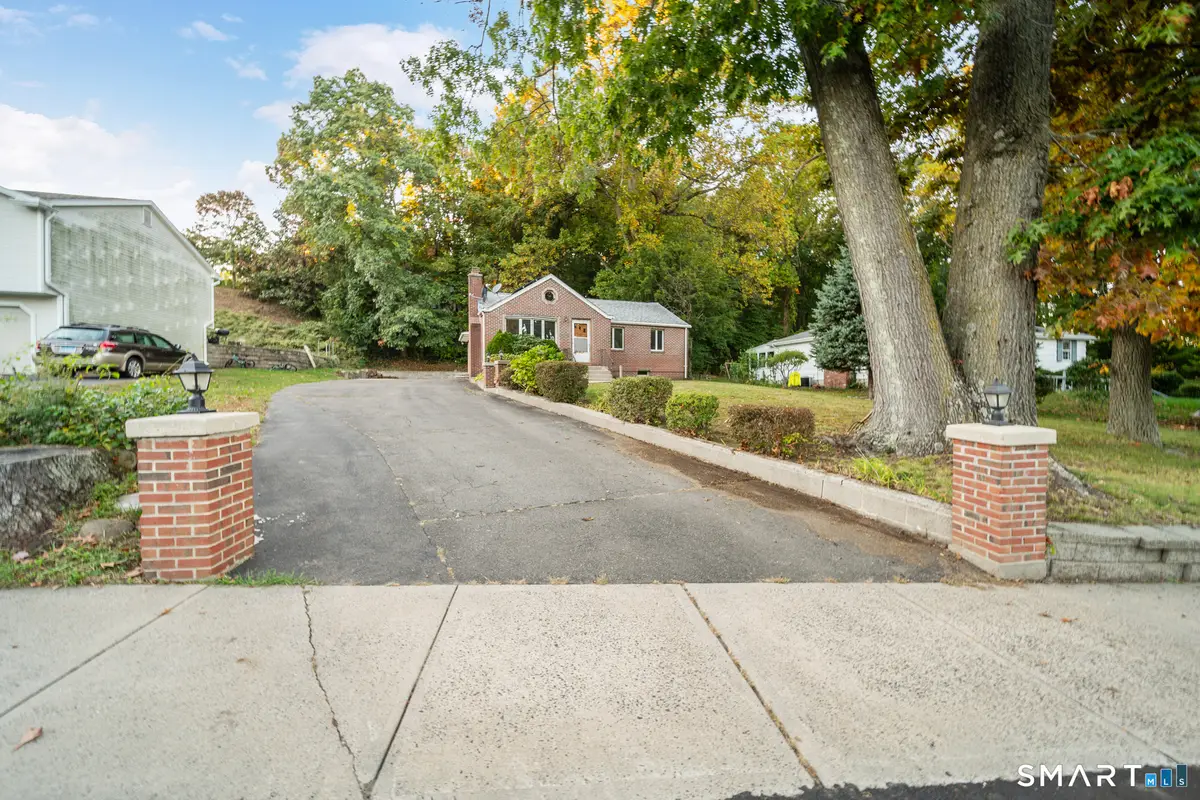 754 Jones Hill Road, West Haven, CT 06516 - #1