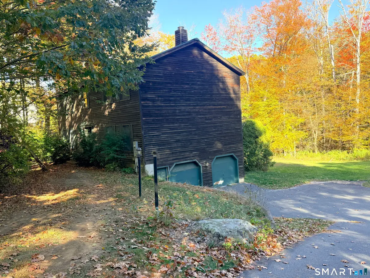 8 Stirrup Lane, Barkhamsted, CT 06063 - #1