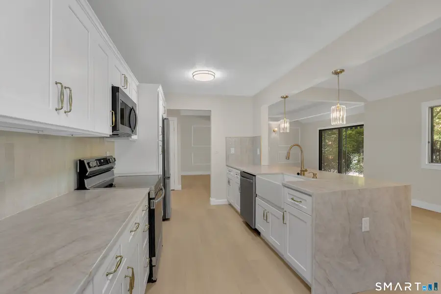 847 Heritage Village #B, Southbury, CT 06488 - #3