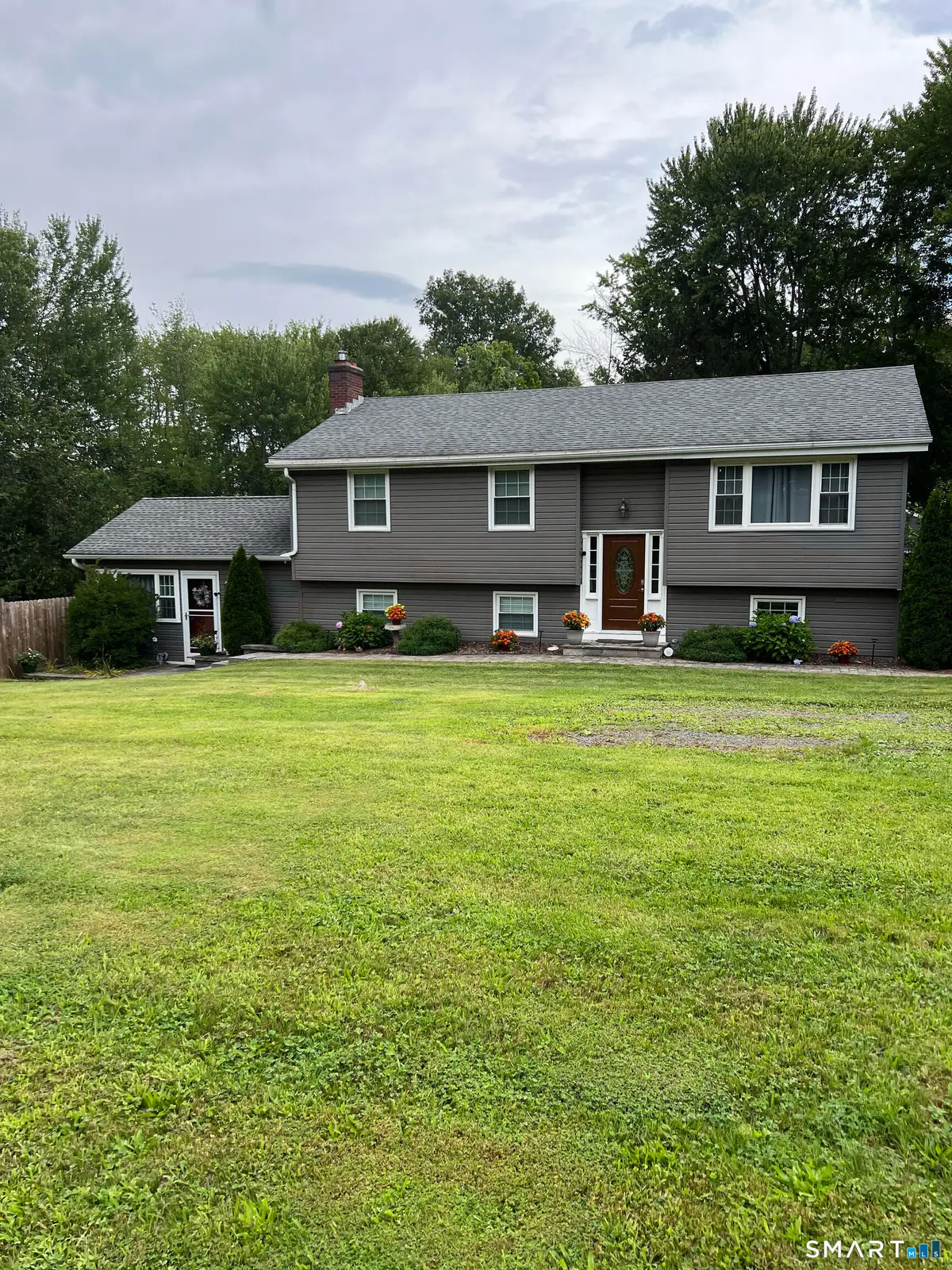 35 Glendale Road, Manchester, CT 06040 - #1