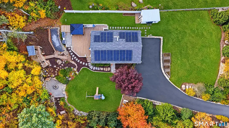 84 Lakeview Terrace, Newtown, CT 06482 - #2