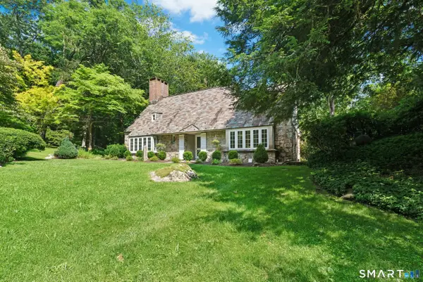 76 Peaceable Street, Redding, CT 06896