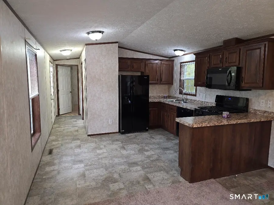 84 R And R Park, Killingly, CT 06241 - #3