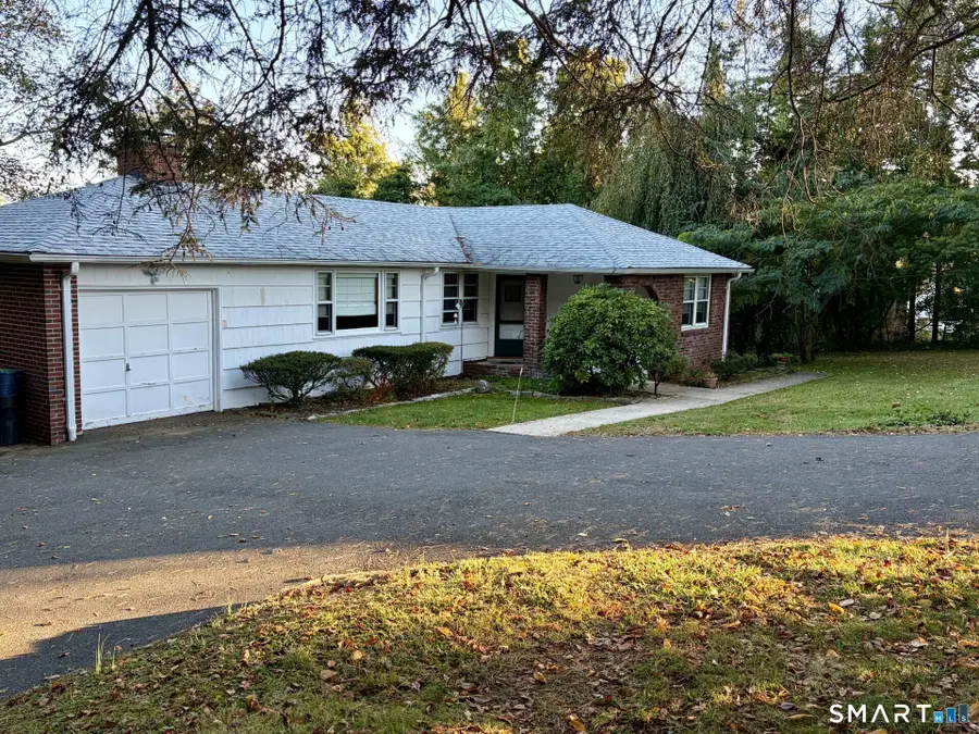 114 Kings Highway, North Haven, CT 06473 - #2
