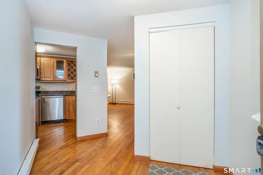 38 North Main Street #26, West Hartford, CT 06107 - #3