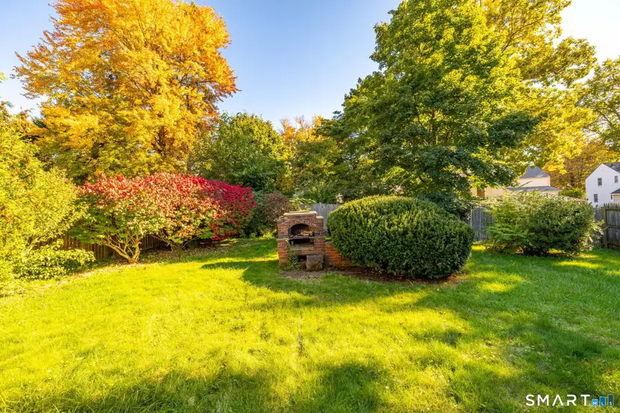 28 Dix Road, Wethersfield, CT 06109 - #3